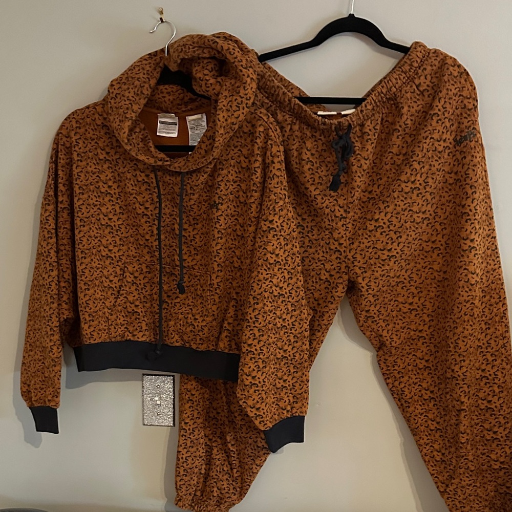 Levi’s  Leopard Print Hoodie and Joggers Set